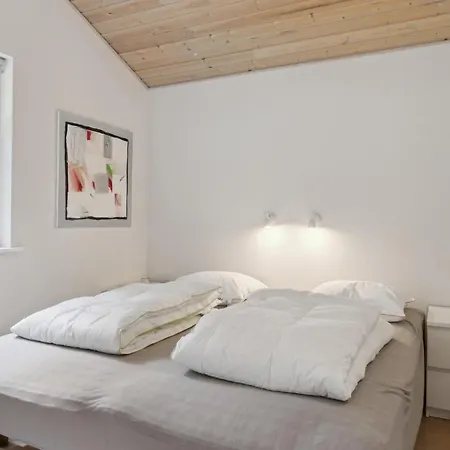 3 Bedroom Awesome In Hadsund Odde