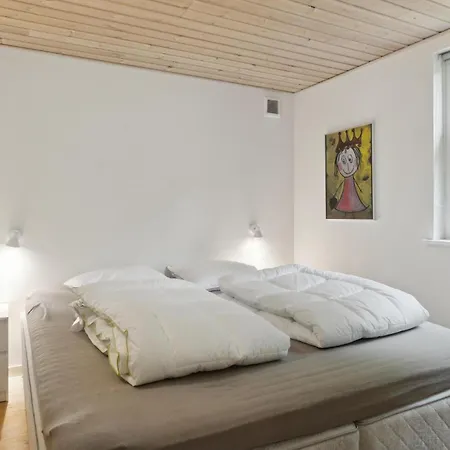 Three-bedroom With A Fireplace 08 Дом отдыха