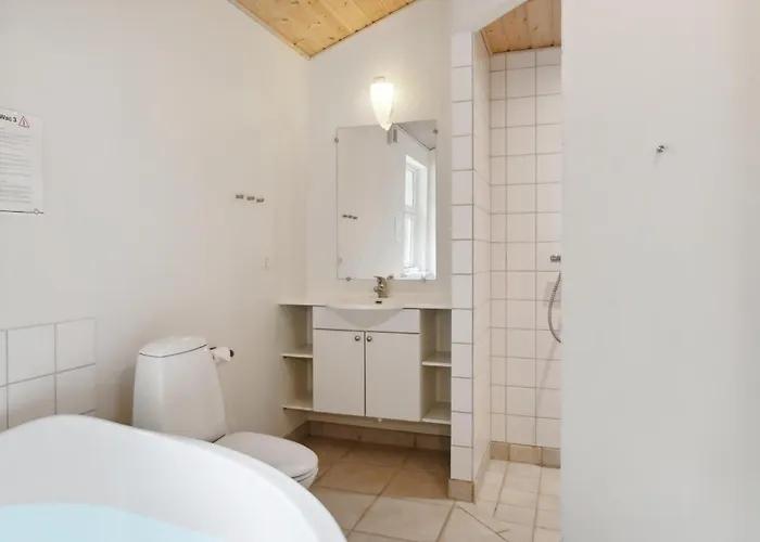 Three-bedroom With A Fireplace 08 *