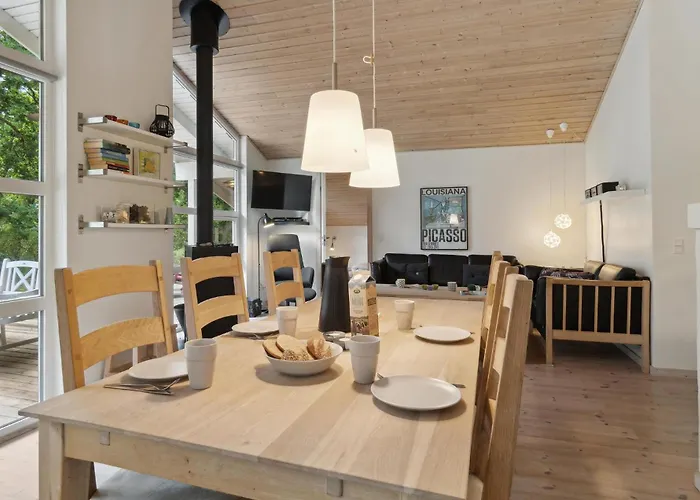 Дом отдыха Three-bedroom With A Fireplace 08 Hadsund