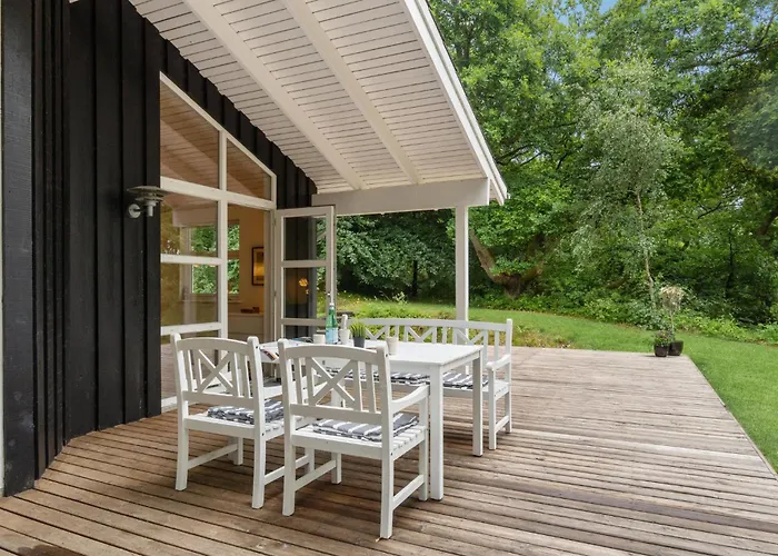 Three-bedroom With A Fireplace 08 * Hadsund